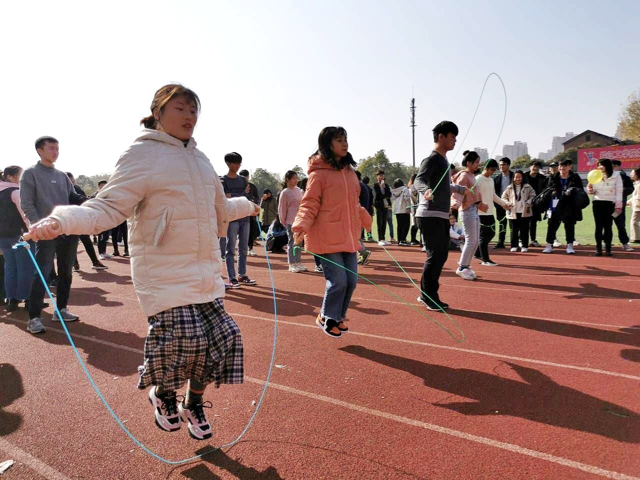 beat365官方网站第一届团学干部培训班第十讲