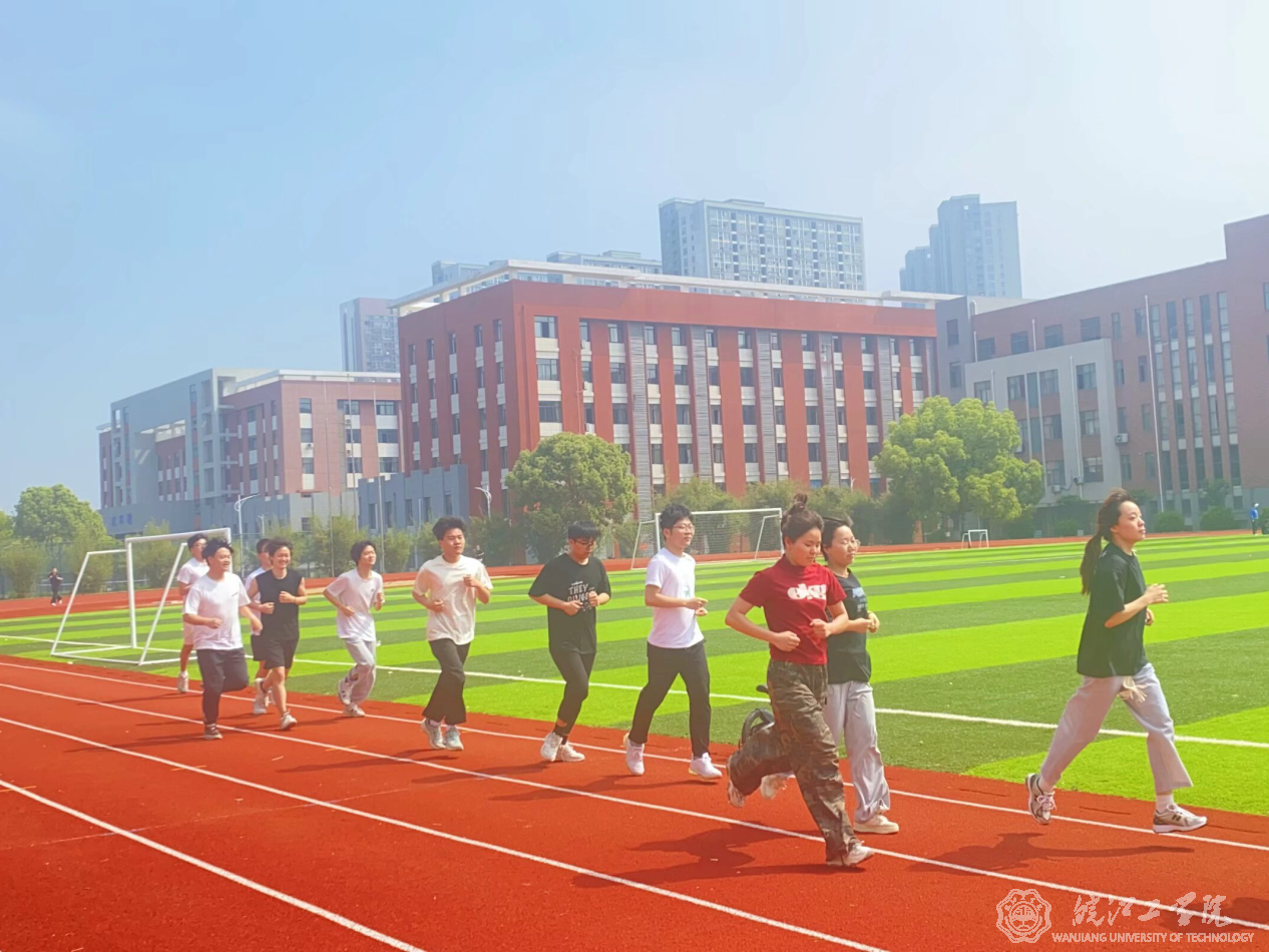 beat365官方网站成功举办第一届体质达标运动会