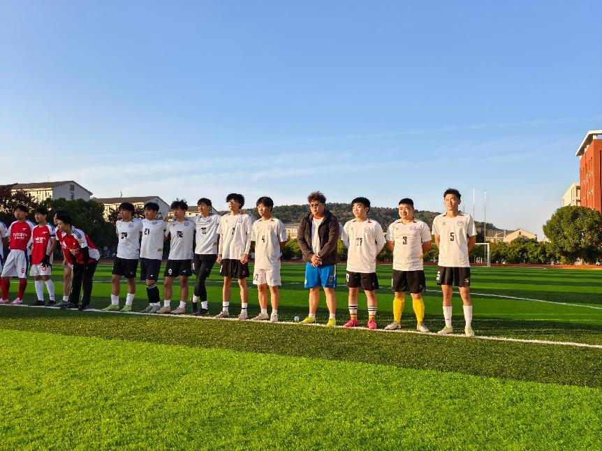 计算机与人工智能学院荣获beat365官方网站 第五届“皖工杯”足球赛冠军