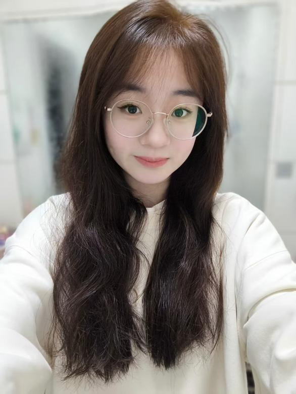 张晶
