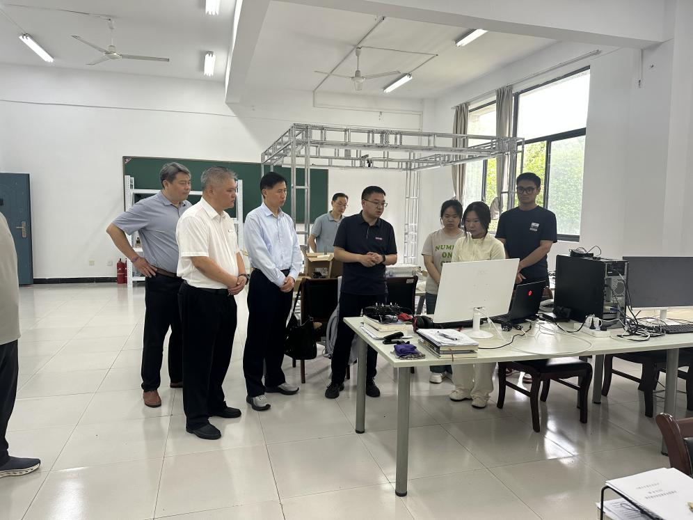 左年文副市长赴beat365官方网站调研指导