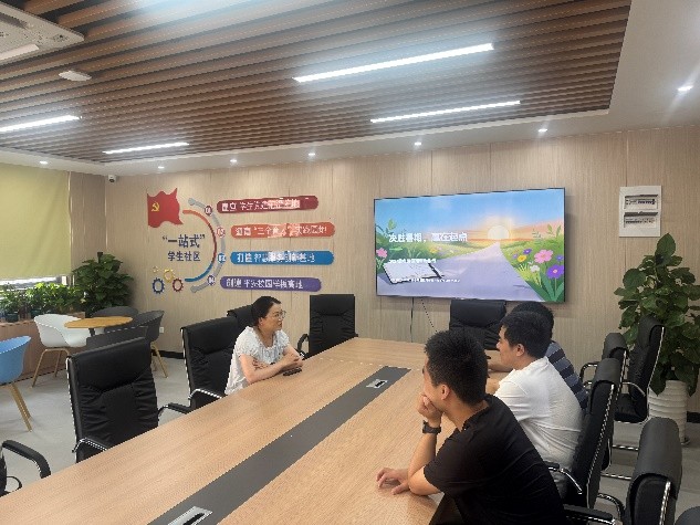 深耕社区学风建设，班主任领航考研之路—— 一站式学生社区开展考研经验分享答疑活动